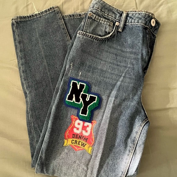 No Boundaries Blue Straight Leg Jeans with NY Patch - Picture 1 of 5